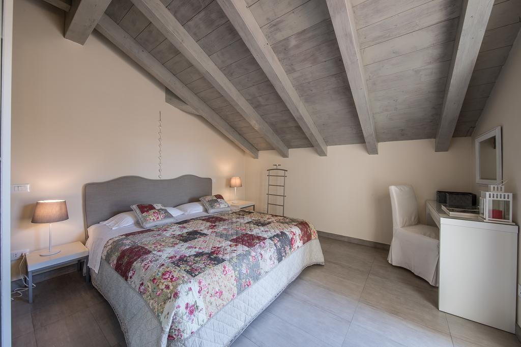 Monica Appartamenti Sirmione Exteriér fotografie